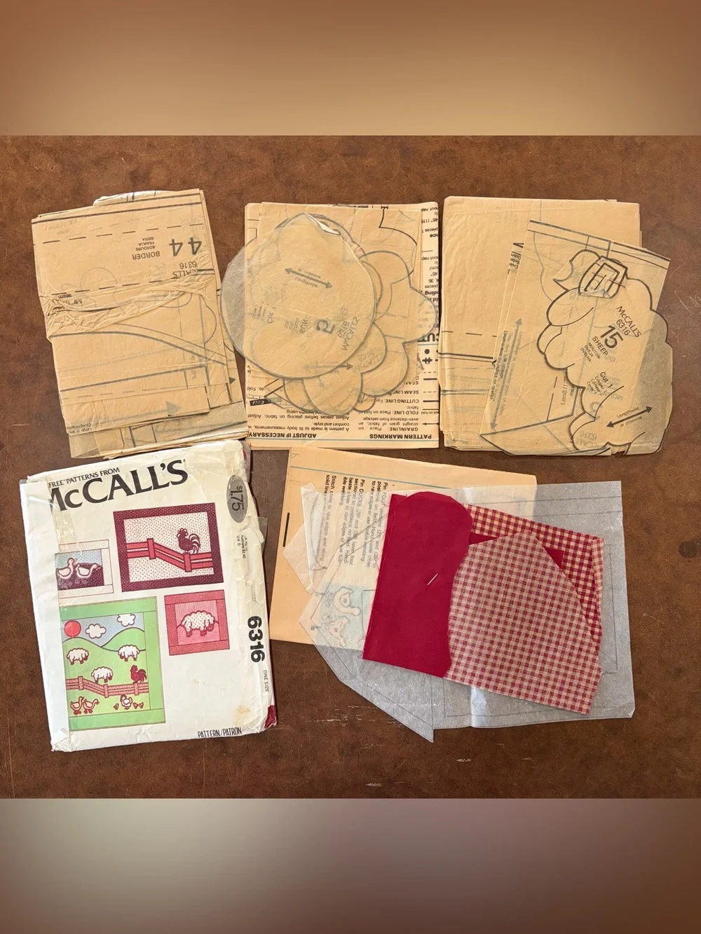 Vintage- 🧵🪡 27 Sewing Patterns- Simplicity, McCall’s, Vogue Craft, Butterick